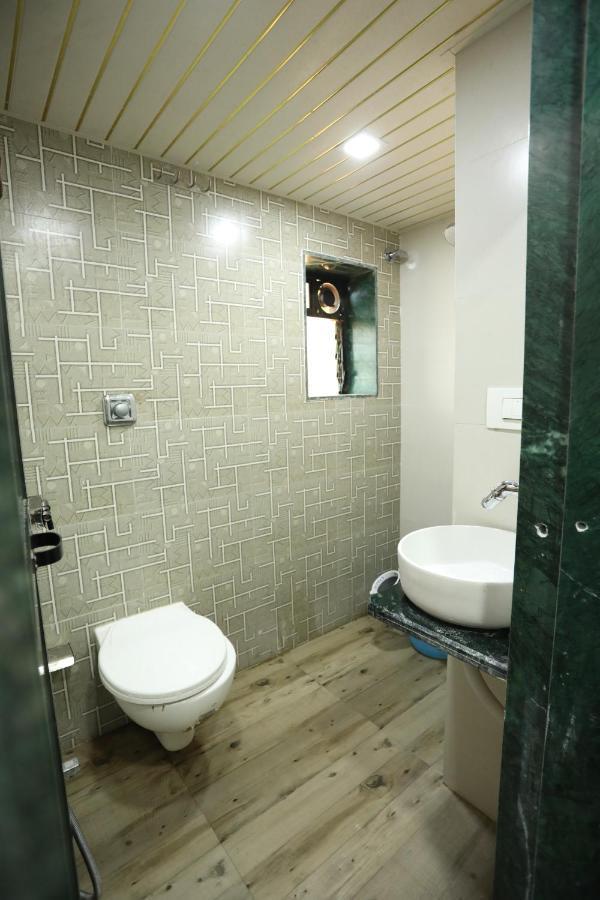 Mango Marol Dormitory Βομβάη Εξωτερικό φωτογραφία